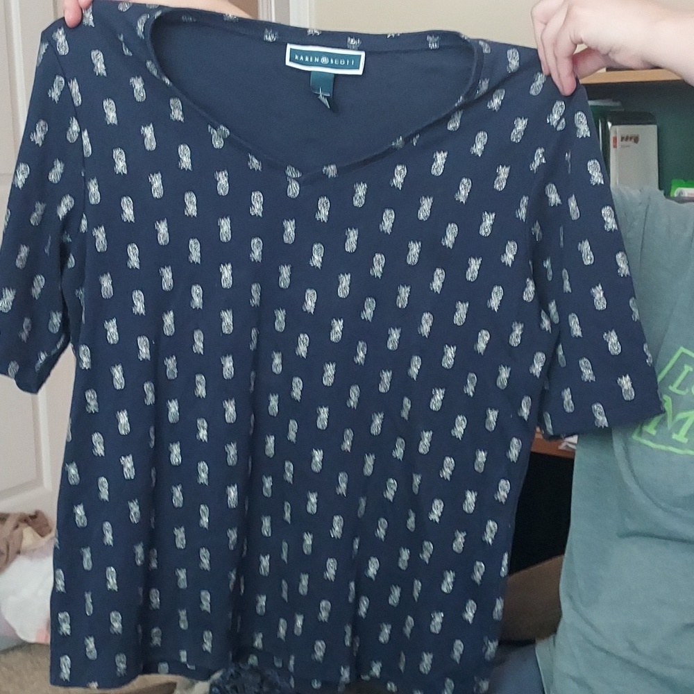 Large top